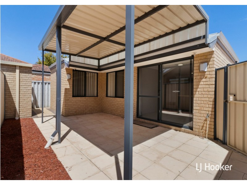 4/53 Moreton Crescent, Warnbro WA 6169