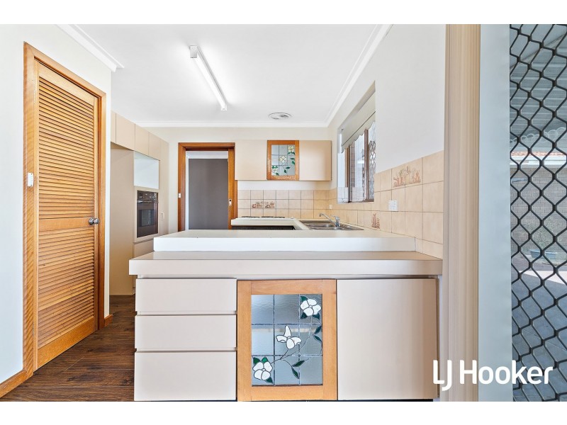 5A Waikiki Road, Safety Bay WA 6169