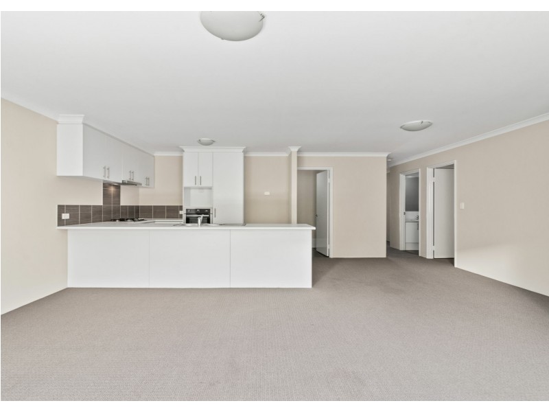 7 Gaffin Way, Kwinana Town Centre WA 6167