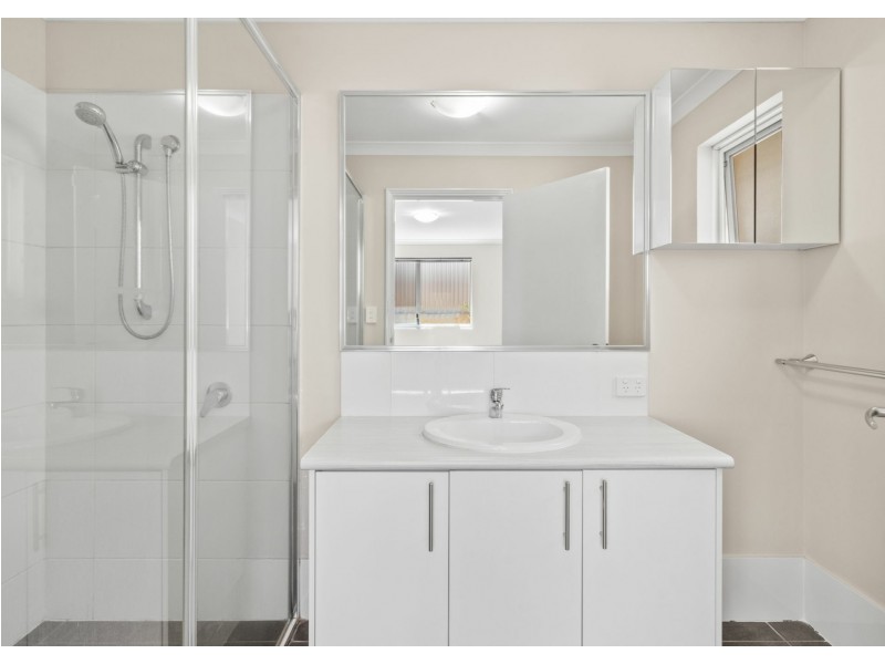 7 Gaffin Way, Kwinana Town Centre WA 6167