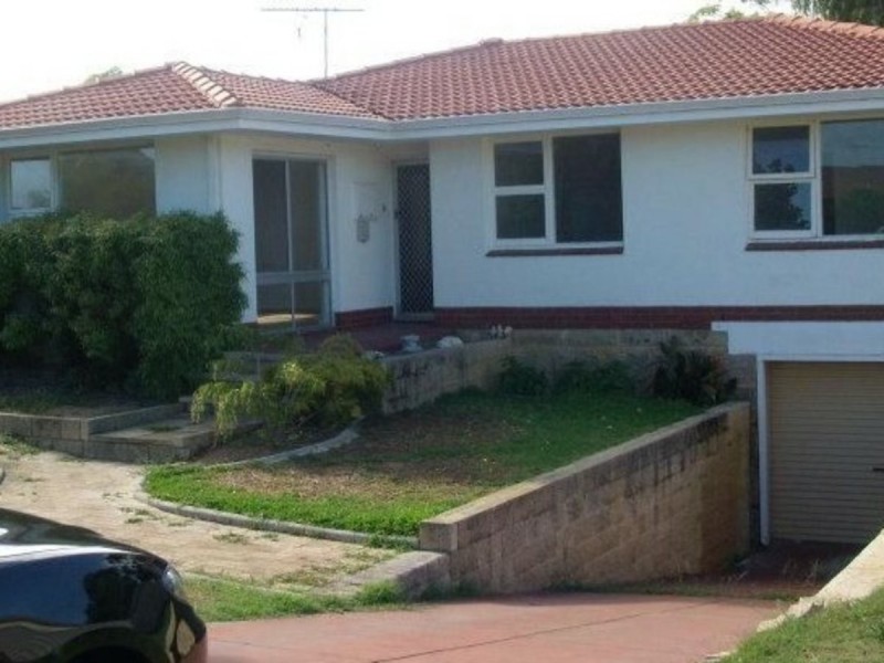 29 Hokin Street, Waikiki WA 6169