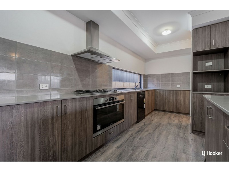 8 Paramount Boulevard, Baldivis WA 6171