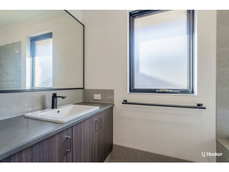 8 Paramount Boulevard, Baldivis WA 6171