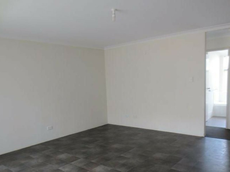 7 Highbridge Way, Leda WA 6170