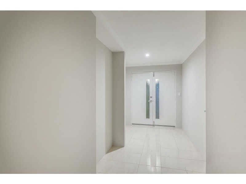 19 Quartz Avenue, Wellard WA 6170