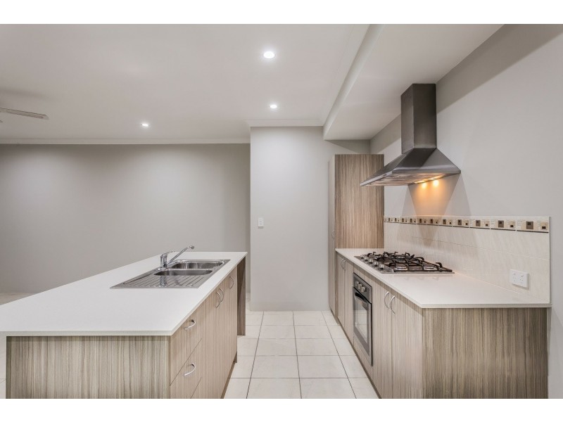 19 Quartz Avenue, Wellard WA 6170