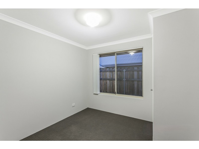 19 Quartz Avenue, Wellard WA 6170