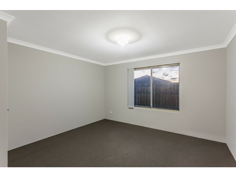 19 Quartz Avenue, Wellard WA 6170