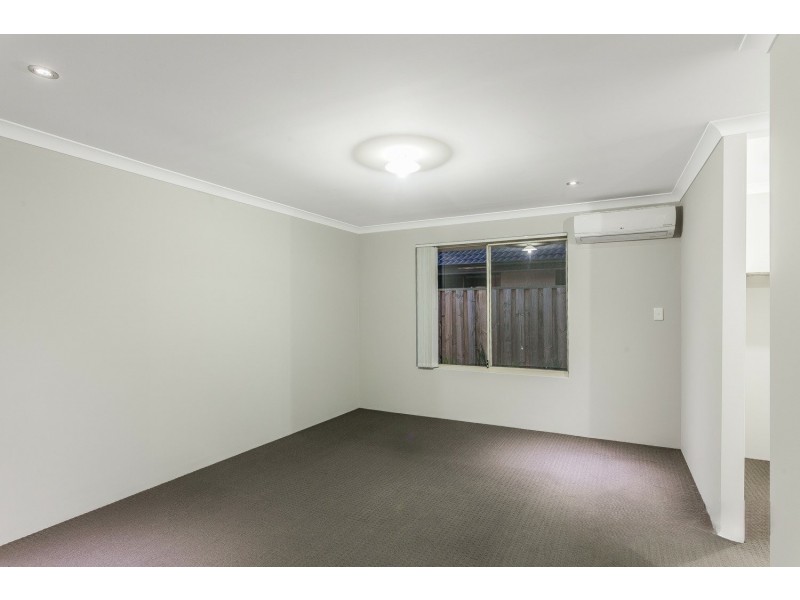 19 Quartz Avenue, Wellard WA 6170