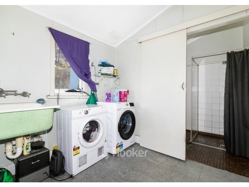 29 Moore Street, Collie WA 6225