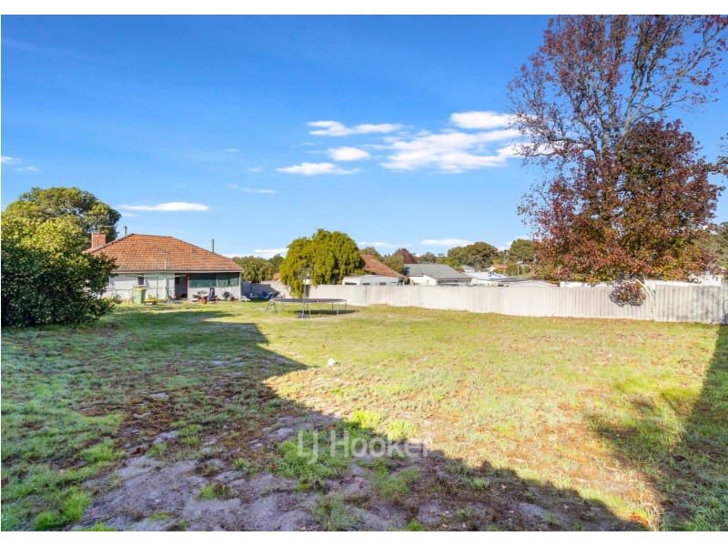 29 Moore Street, Collie WA 6225