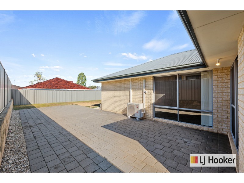 7 Highbridge Way, Leda WA 6170