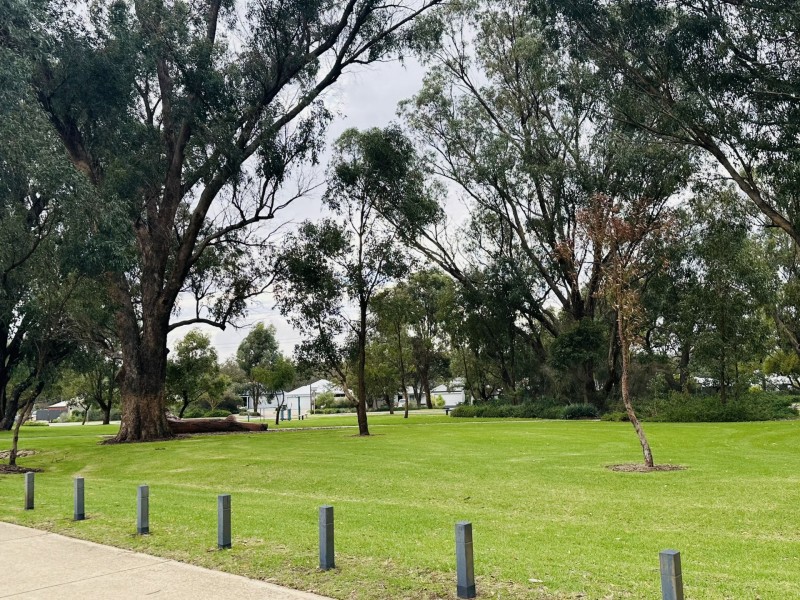 28 Solstice Bend, Wellard WA 6170