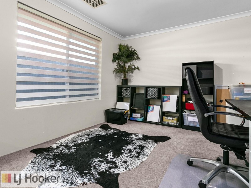 28 Solstice Bend, Wellard WA 6170