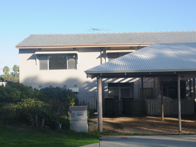 8/19 Woodley Way, Parmelia WA 6167