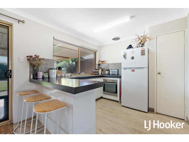 1 Sharpe Close, Waikiki WA 6169