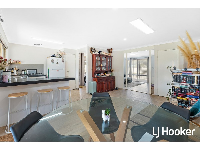 1 Sharpe Close, Waikiki WA 6169