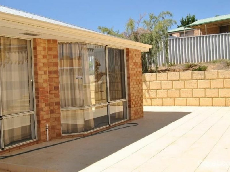 31 Djilba View, Leda WA 6170