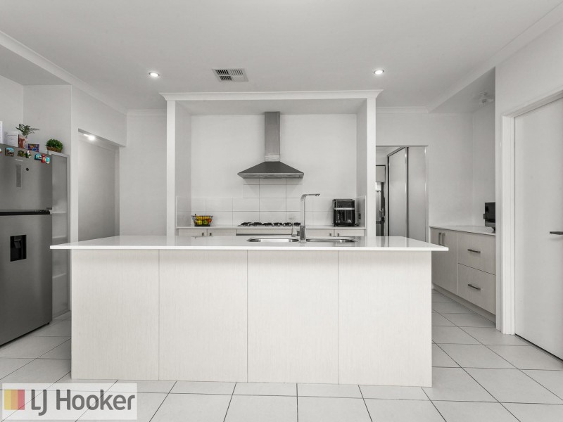 17 Solaris Street, Wellard WA 6170