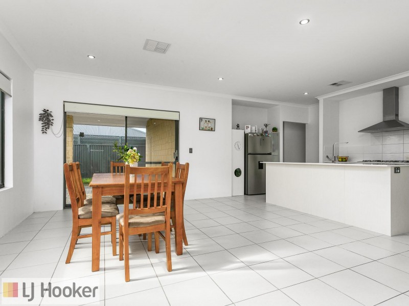 17 Solaris Street, Wellard WA 6170