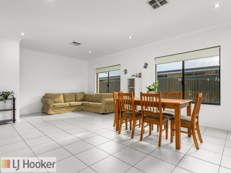 17 Solaris Street, Wellard WA 6170