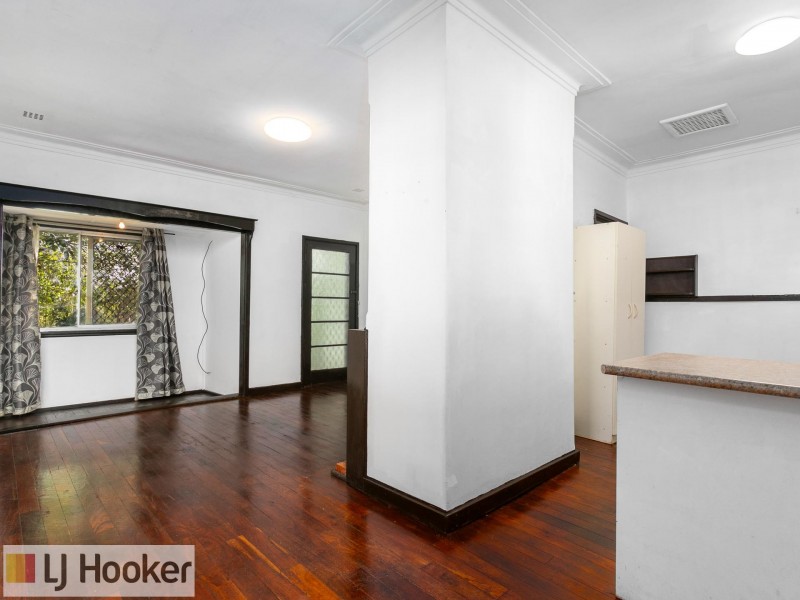 42 Summerton Road, Calista WA 6167