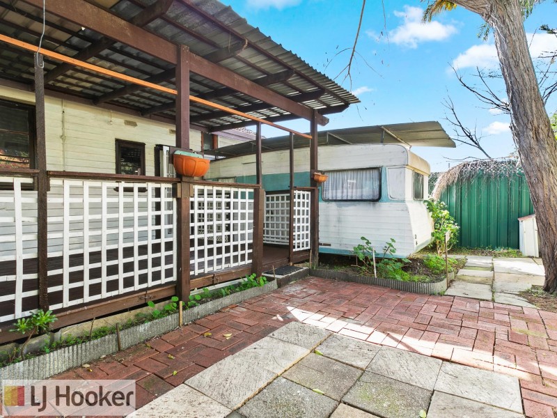 42 Summerton Road, Calista WA 6167