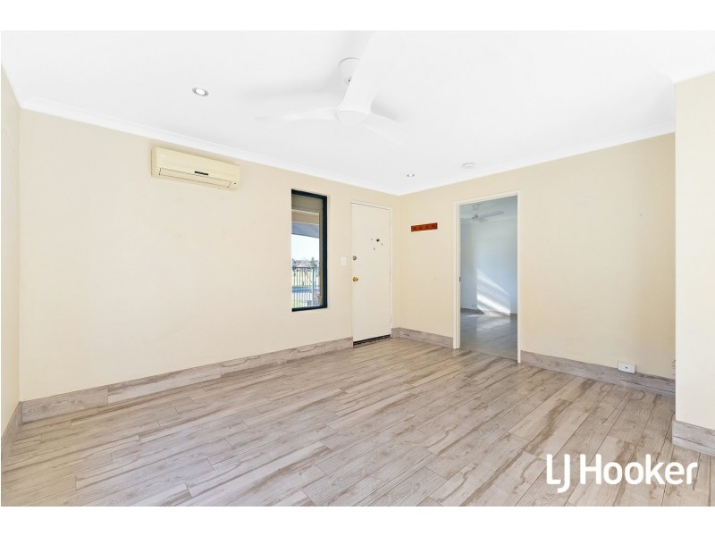 15 Mornington Boulevard, Waikiki WA 6169