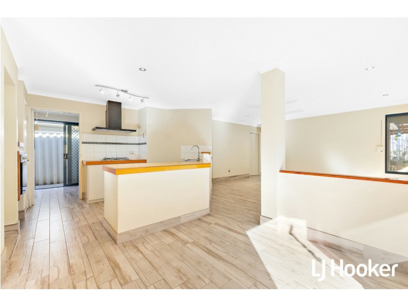 15 Mornington Boulevard, Waikiki WA 6169