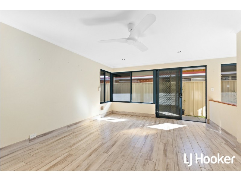 15 Mornington Boulevard, Waikiki WA 6169