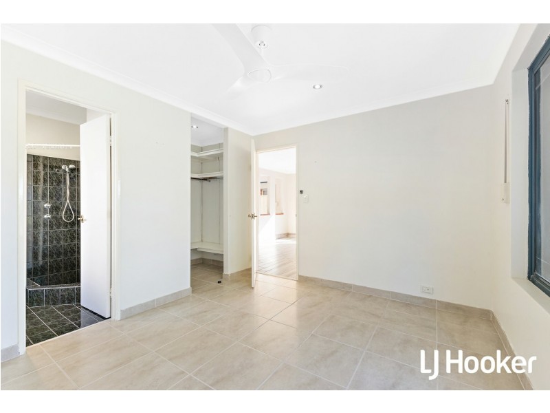 15 Mornington Boulevard, Waikiki WA 6169