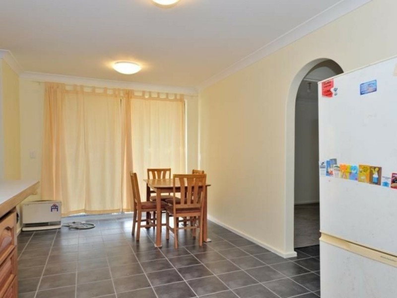 13 Cambridge Crescent, Cooloongup WA 6168
