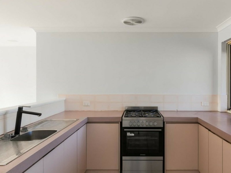 40 Coronata Drive, Warnbro WA 6169