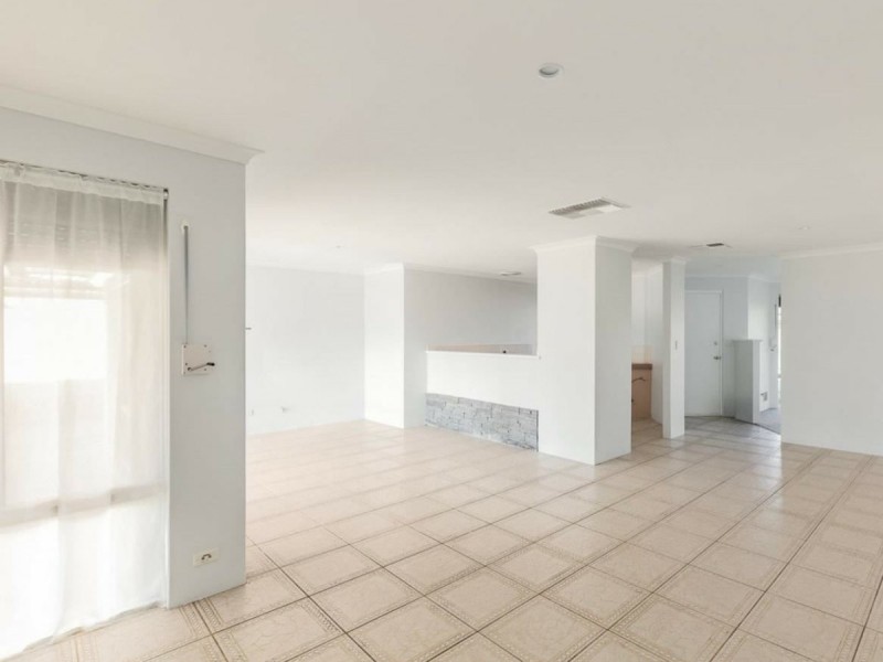 40 Coronata Drive, Warnbro WA 6169