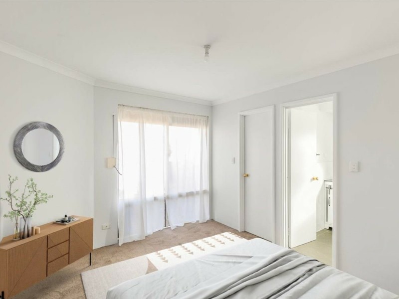 40 Coronata Drive, Warnbro WA 6169