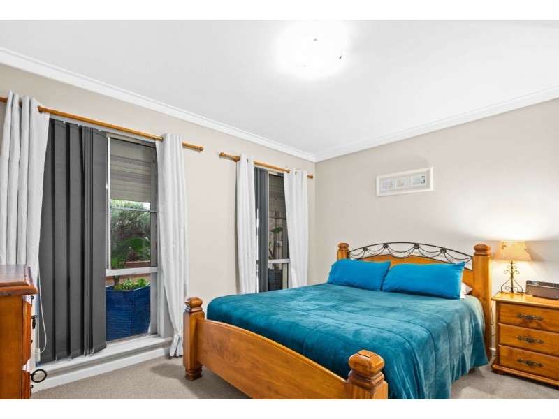 10 Hume Court, Parmelia WA 6167