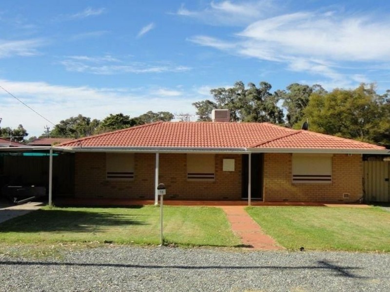 11 Cimbor Way, Parmelia WA 6167