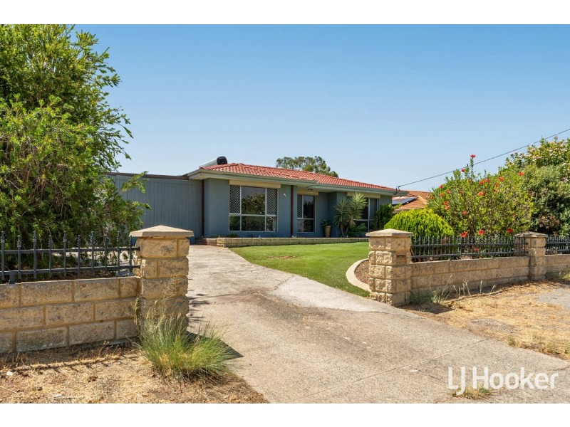 39 Woodley Way, Parmelia WA 6167