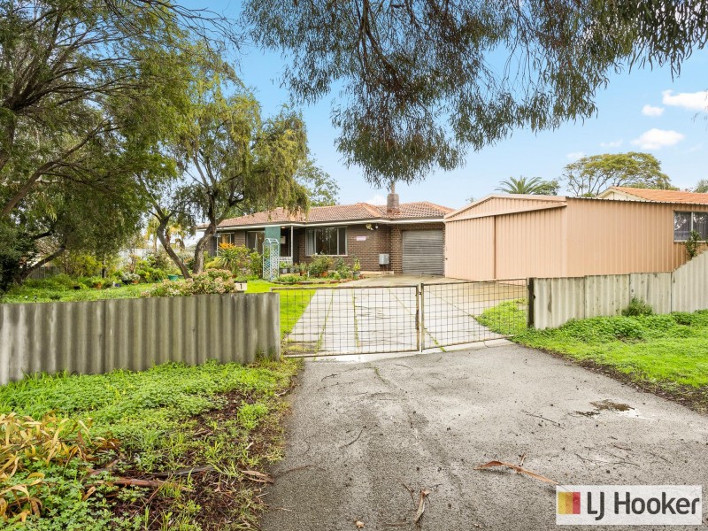 1 Robert Place, Calista WA 6167