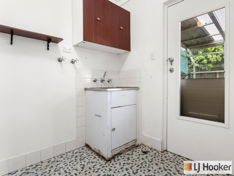 1 Robert Place, Calista WA 6167