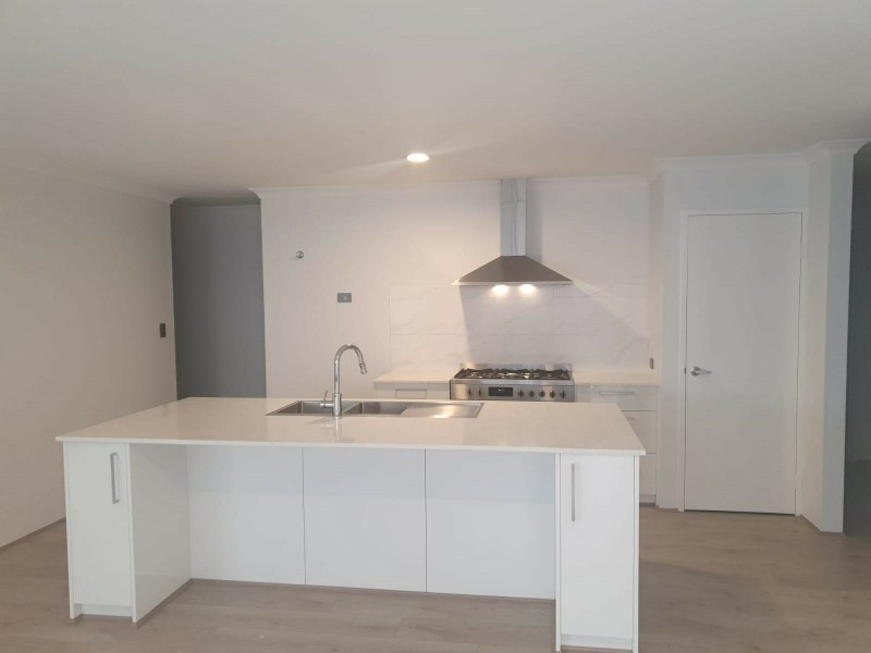 32 Ladysmith Loop, Wellard WA 6170