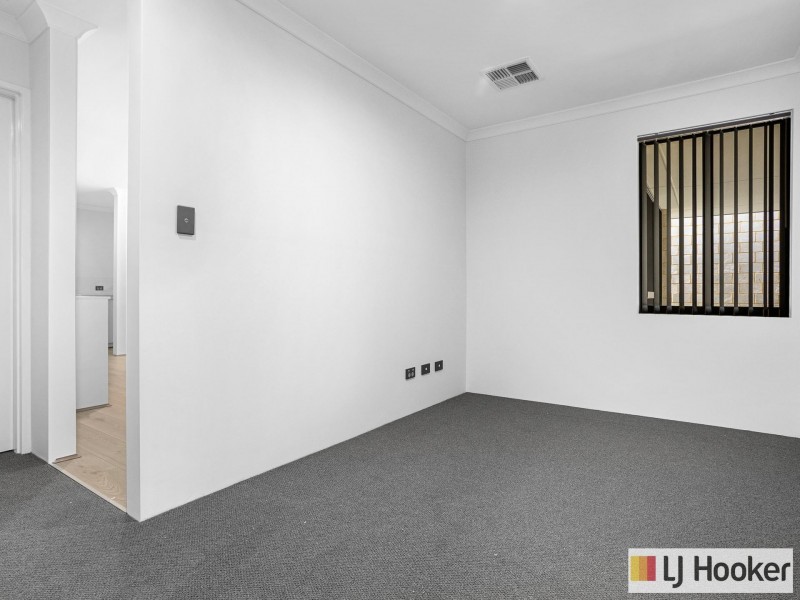 32 Ladysmith Loop, Wellard WA 6170