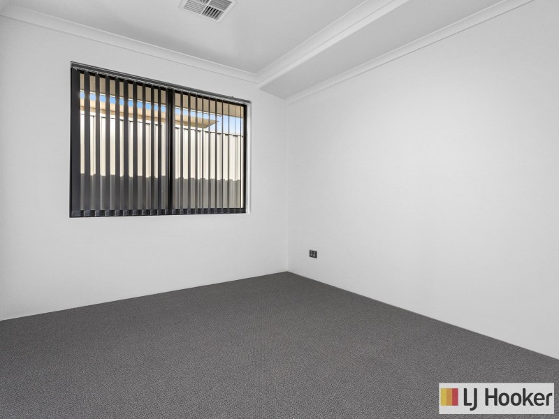 32 Ladysmith Loop, Wellard WA 6170