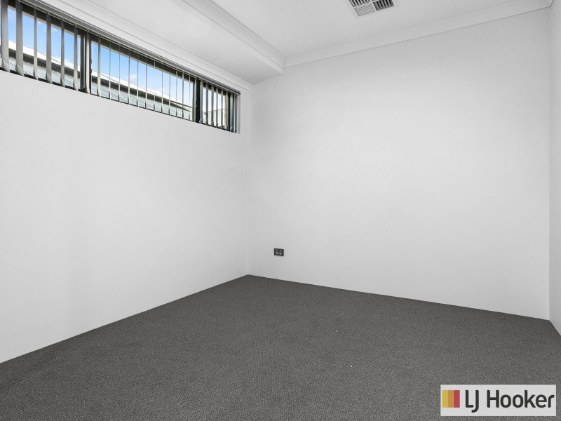 32 Ladysmith Loop, Wellard WA 6170