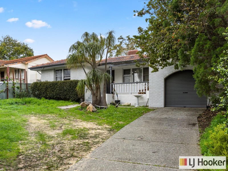 24 Summerton Road, Calista WA 6167