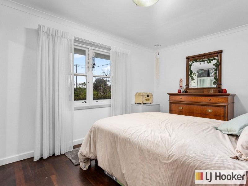 24 Summerton Road, Calista WA 6167