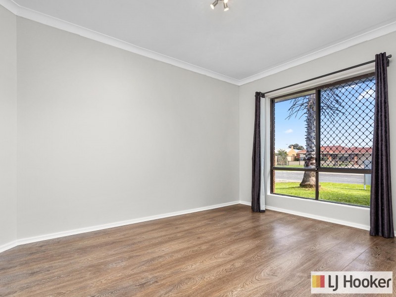 114 Simpson Avenue, Rockingham WA 6168