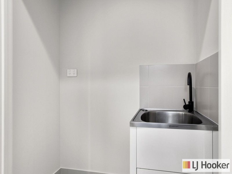 Unit A/14 Wooramel Way, Cooloongup WA 6168