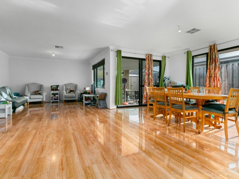 12 Catseye Cresent, Wellard WA 6170