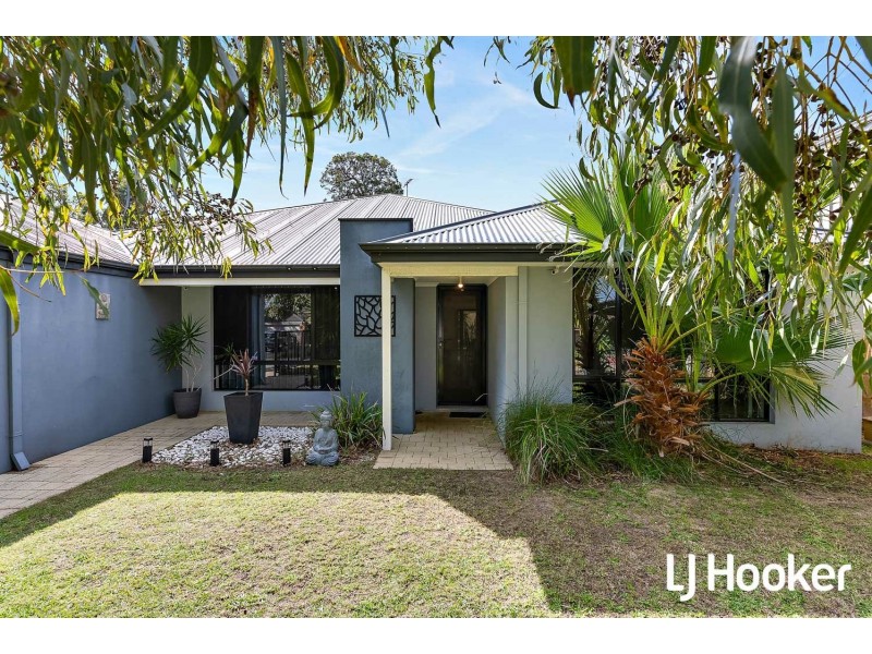 47 Leda Boulevard, Wellard WA 6170